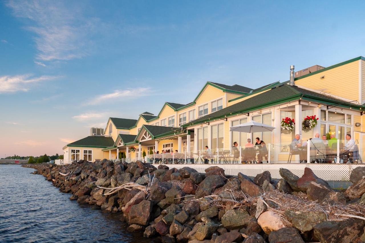 Rodd Miramichi Hotell Eksteriør bilde