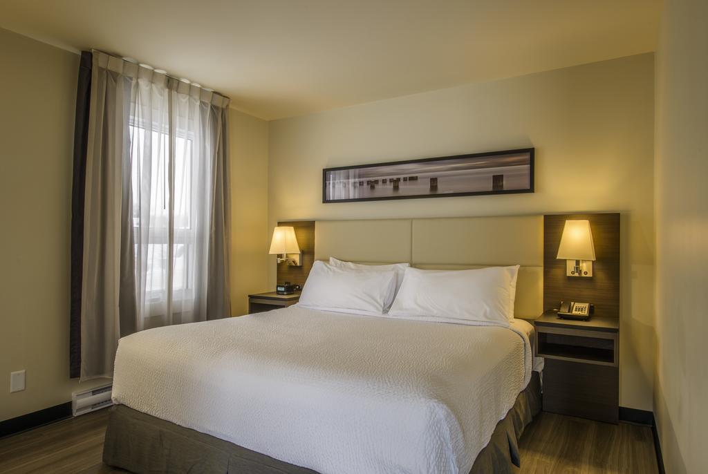 Rodd Miramichi Hotell Eksteriør bilde